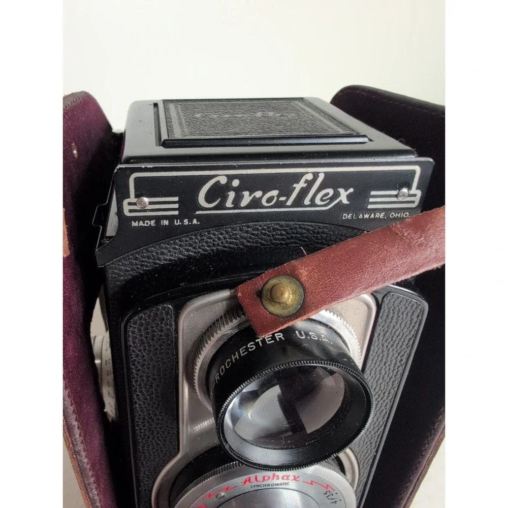 Vintage Graflex Ciro-Flex TLR Camera w/ Wollensak 85mm F3.5 Lens -Alphax W/Case